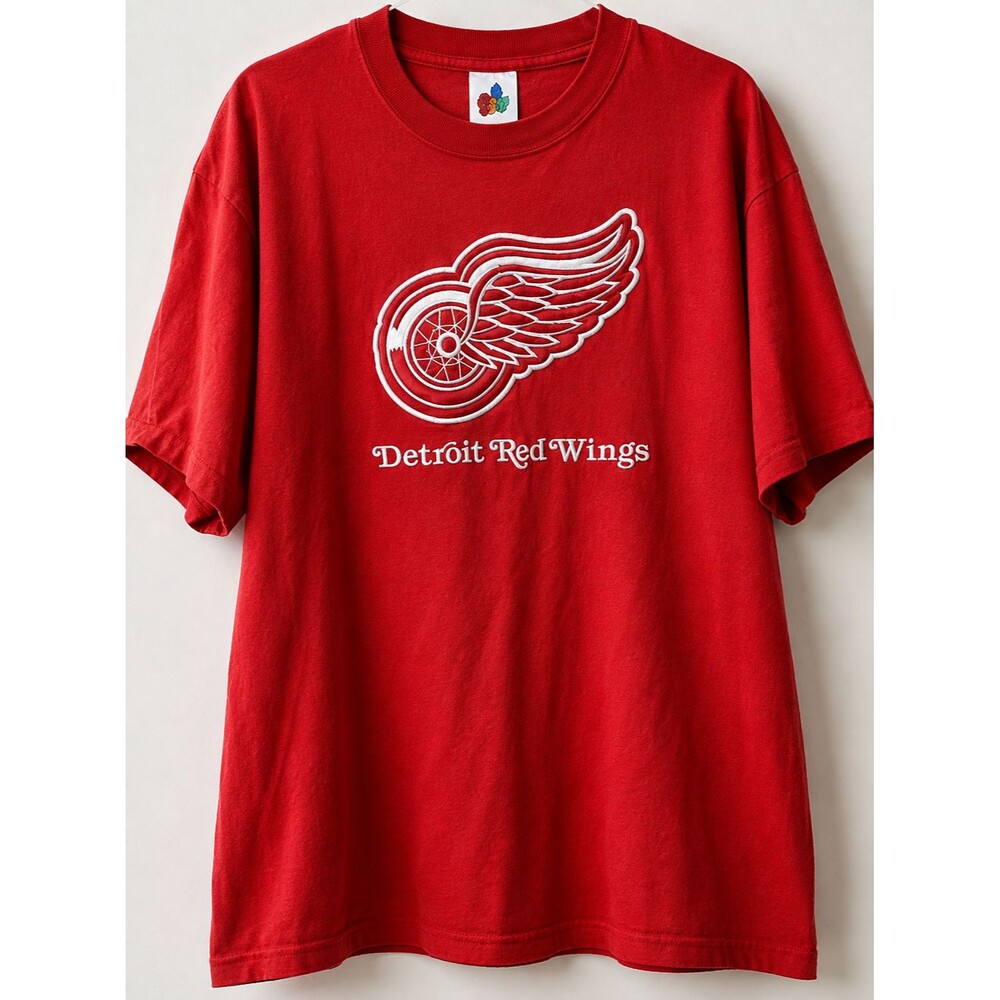 Vintage 90s Detroit Red Wings Embroidered NHL Made USA Red T Shirt Men's Large